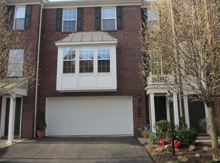 119 Chapel Harbor Dr, Pittsburgh, PA