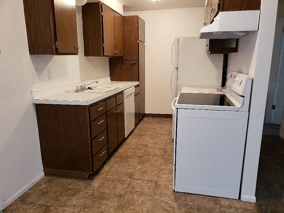 2nd image of 70 NW 4th St APT 36