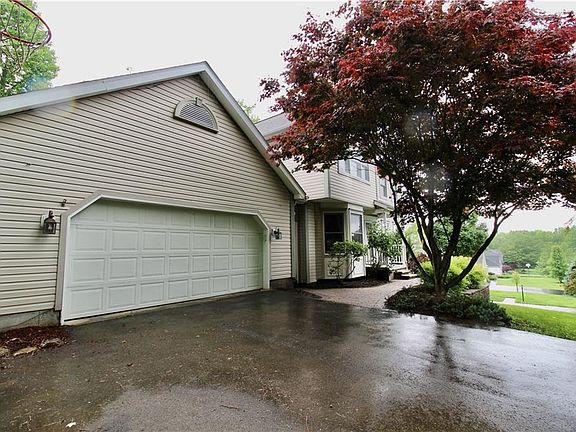 2nd image of 14 Crawford Ln