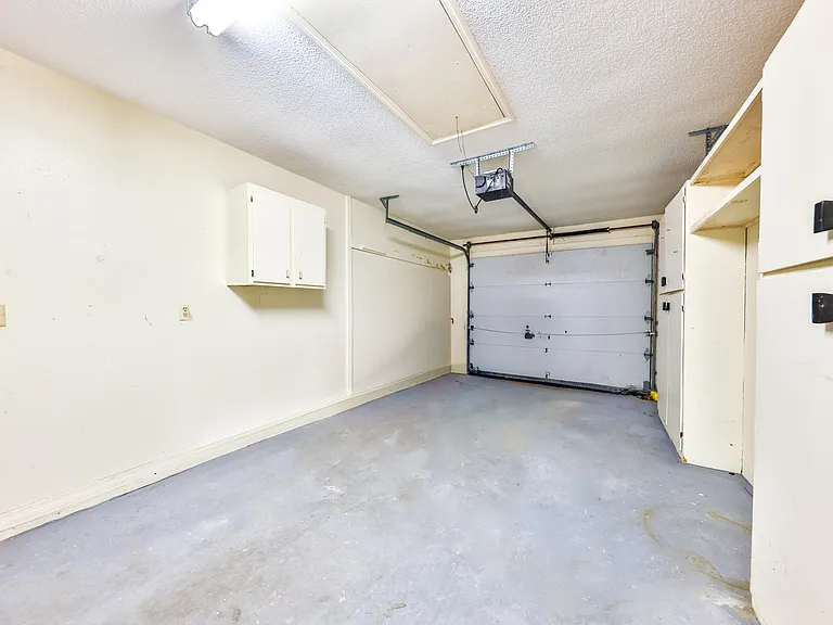 3901 Loquat Rd — Photo 20