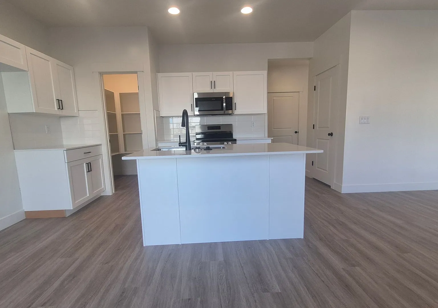 Spacious Townhome for Rent Southern St. George Location! — Photo 3