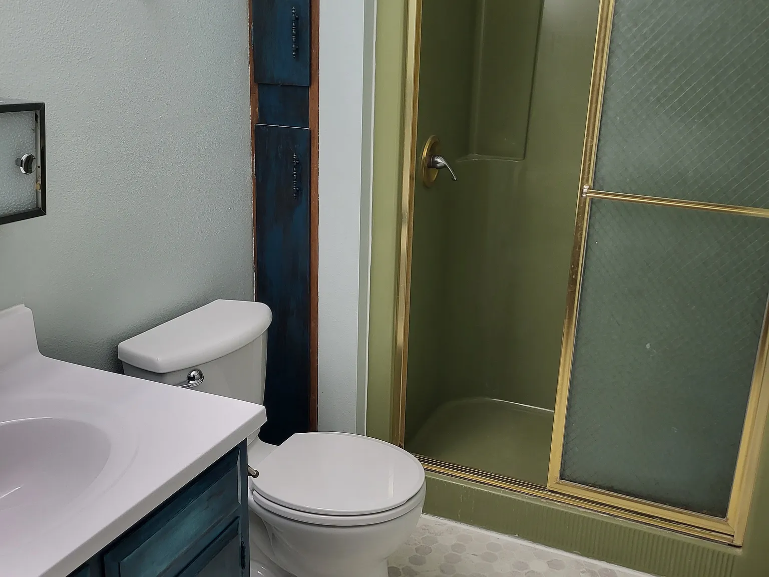 4 bed, 2.5 bath, 1768 sqft, $1,800 — Photo 3