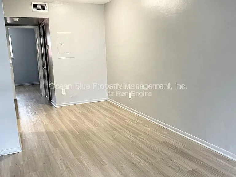 311 S Arcturas Ave #3 — Photo 3