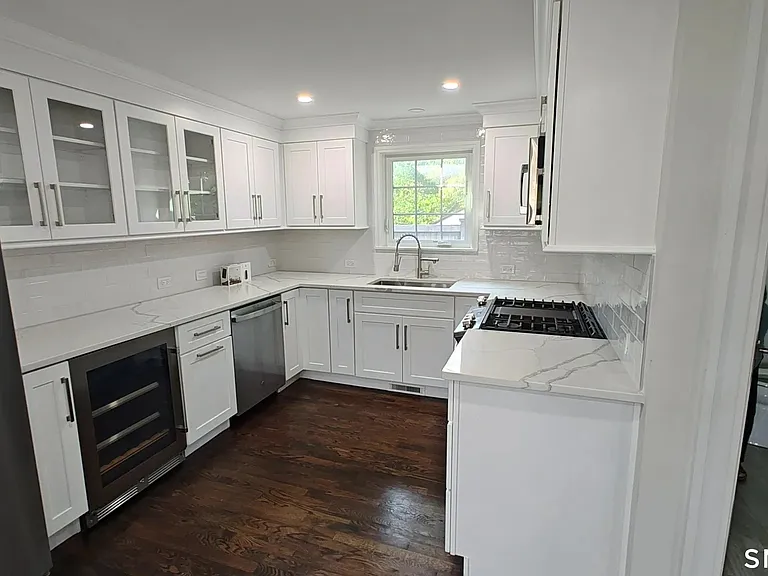 42 Poe Ct #42 — Photo 11