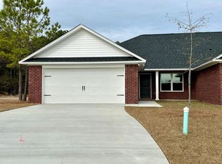 40 Lexington Ct, Sumter, SC 29154