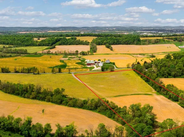 3725 Baker Valley Rd, Frederick, MD 21704