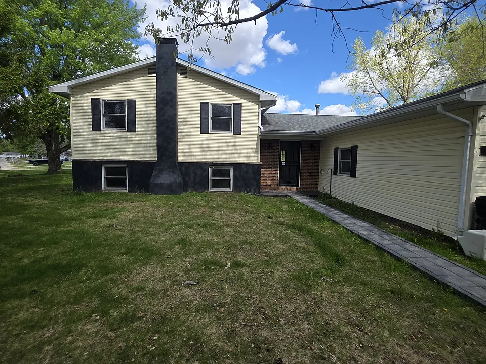 199 Lakeview Dr