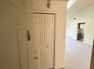 1109 Huntmaster Ter NE UNIT 302, Leesburg, VA 20176