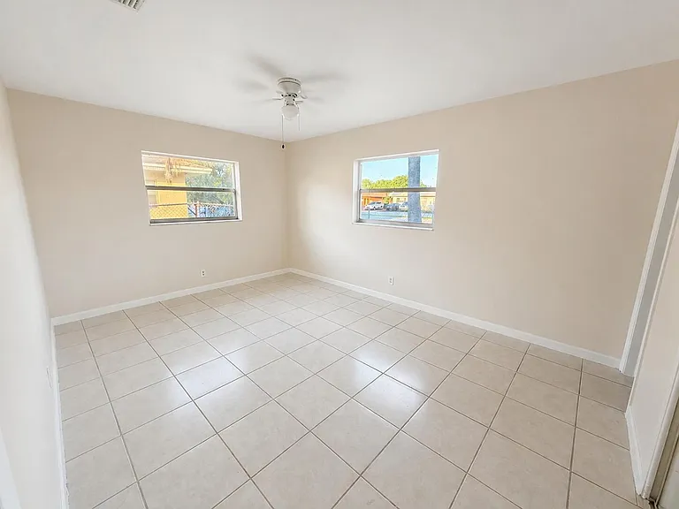 4151 NW 30th Ter #4 — Photo 9