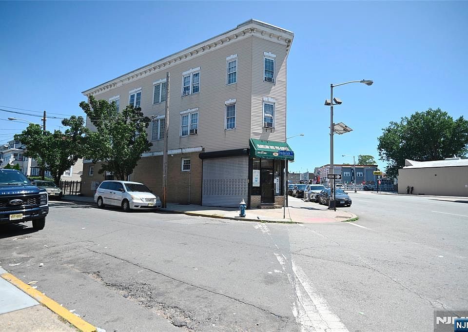 1st image of 1406 Springfield Ave
