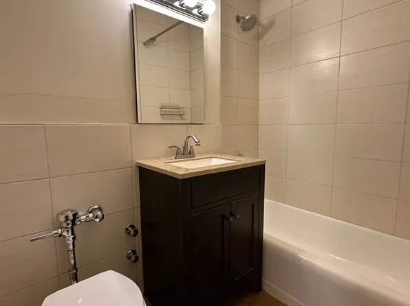 240 East 46th Street image 13 of 13