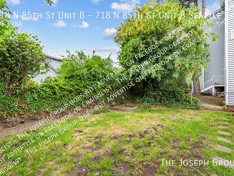 718 N 85th St #B — Photo 23