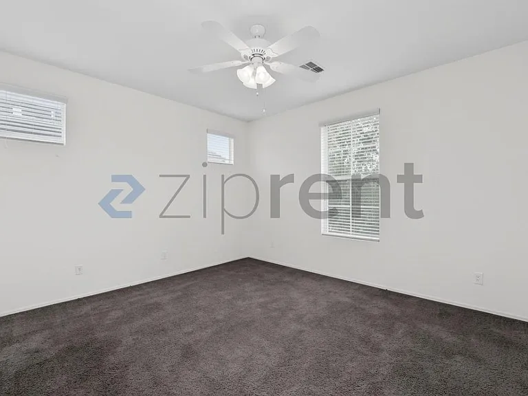 4028 E Tulsa St — Photo 18