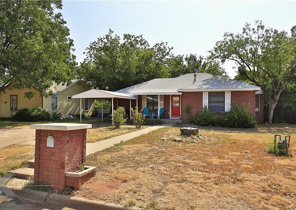 1st image of 2901 Poplar St