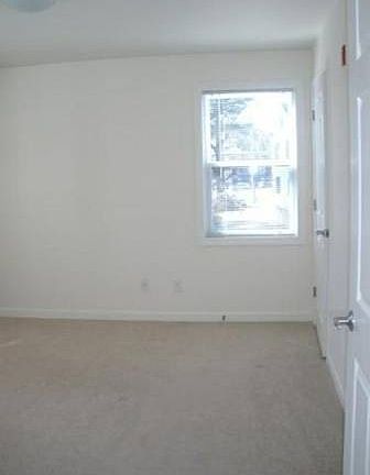 4th image of 1360 Main St
