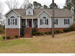 30 Hillsdale Dr, Clayton, NC 27527