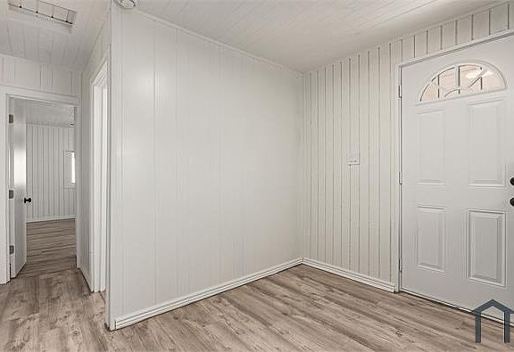 5th image of 1723 E Flower St Lot 22