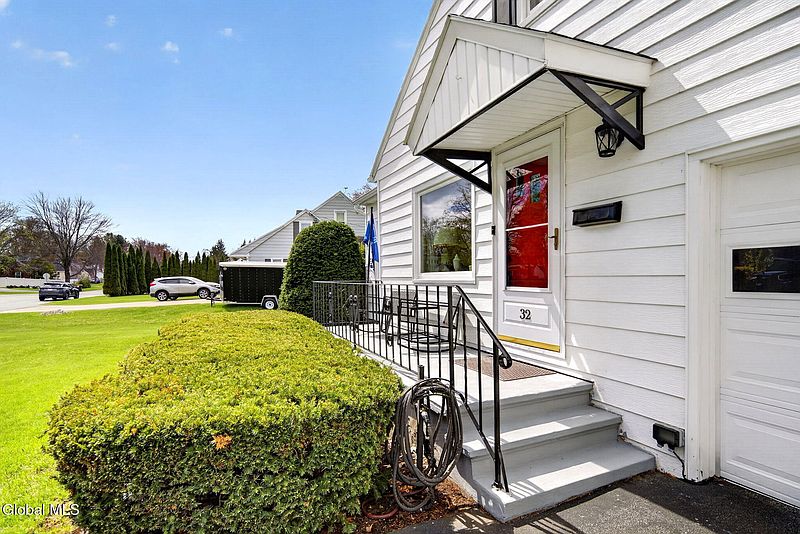2nd image of 32 Puritan Drive