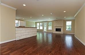 3rd image of 30010 Oakland Hills Dr