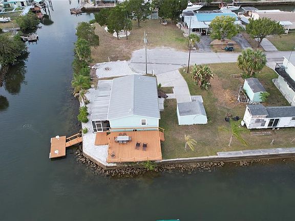 4th image of 6724 Gull Ln