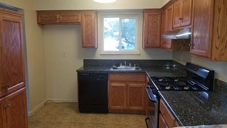 2nd image of 10308 Mills Station Rd