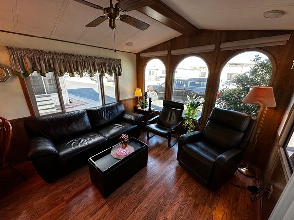 3165 E University Dr Lot 407