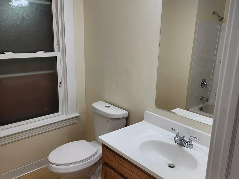 3501 E 93rd St #303 — Photo 7