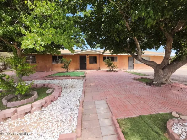 1032 Ash Ave, Las Cruces, NM 88001