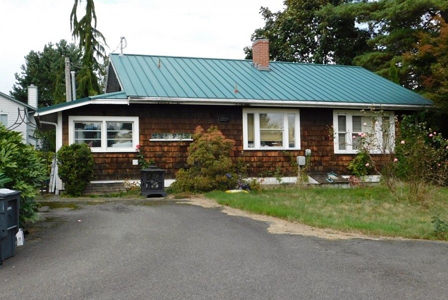 1st image of 17319 37th Ave W