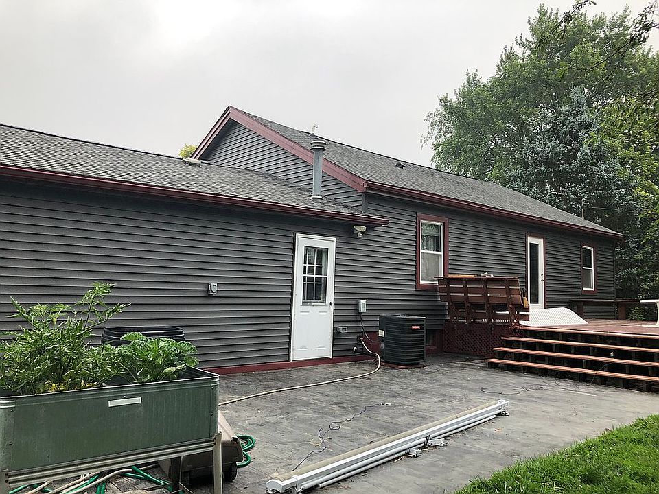 2nd image of 509 W Mill St