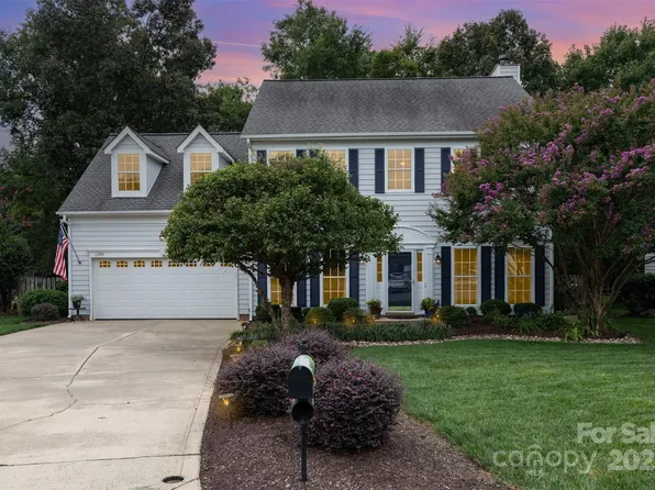 1390 Lloyd Pl NW, Concord, NC 28027