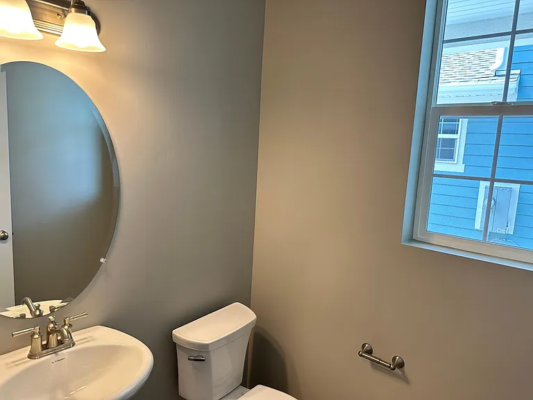 5016 W Evergreen Ln — Photo 10
