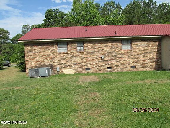 3rd image of 534 Lark Avenue