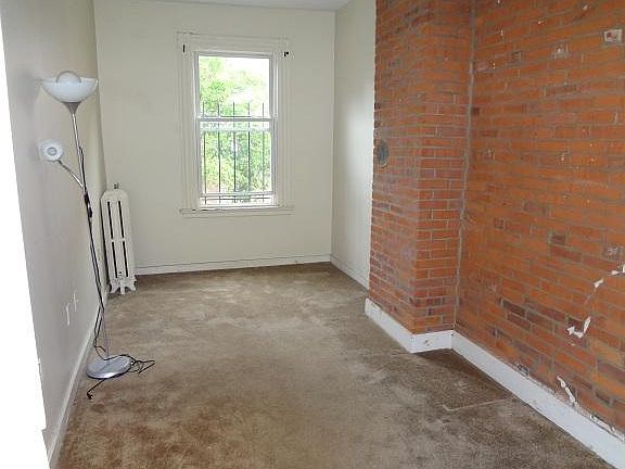 5th image of 65 Edgewood Ave #3-2