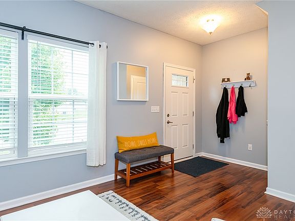 2nd image of 5295 Venetian Way