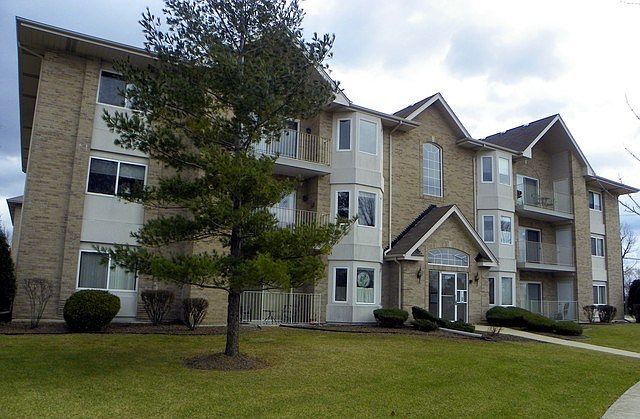 1st image of 5361 W Mint Julip Dr APT 201
