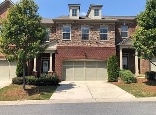 5576 High Point Rd, Sandy Springs, GA 30342