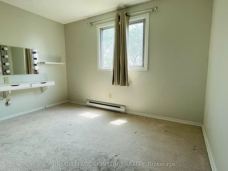 1100 Oxford St #75 — Photo 23