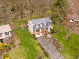 2466 Corteland Dr, Pittsburgh, PA