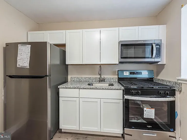 1737 N Dallas St #1 — Photo 4