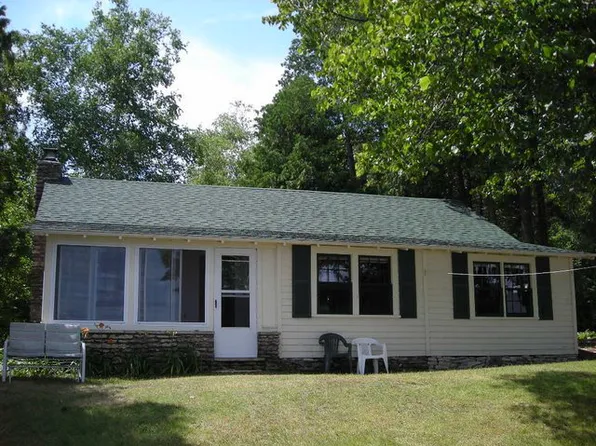 9813 Water St #1, Sister Bay, WI 54211