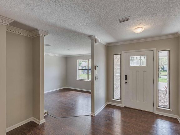 4th image of 4433 Kincardine Dr