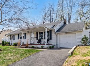 312 Calvin St, Washington Township, NJ 07676