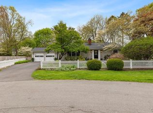 19 Tyringham Rd, Rochester, NY 14617