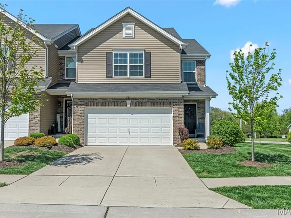 501 Peruque Commons Ct, Wentzville, MO 63385