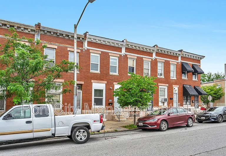 1334 N Luzerne Ave — Photo 7