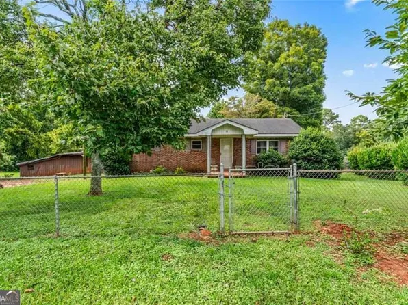 25 Roberts Rd, Covington, GA 30016