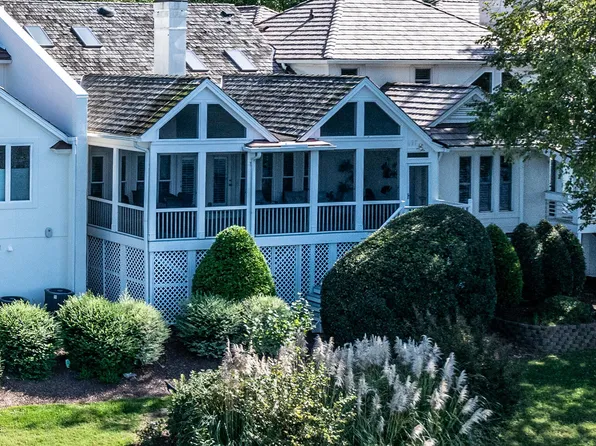 731 Crabtree Crossing Pkwy, Cary, NC 27513