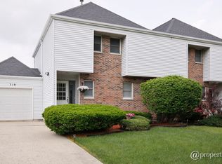 719 S Raven Rd, Shorewood, IL 60404