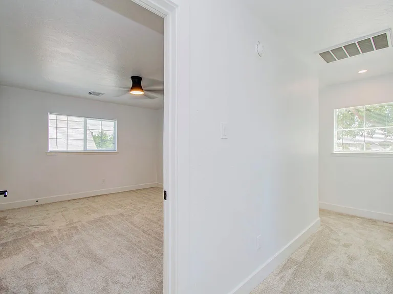 6117 Settlers Square Ln — Photo 33